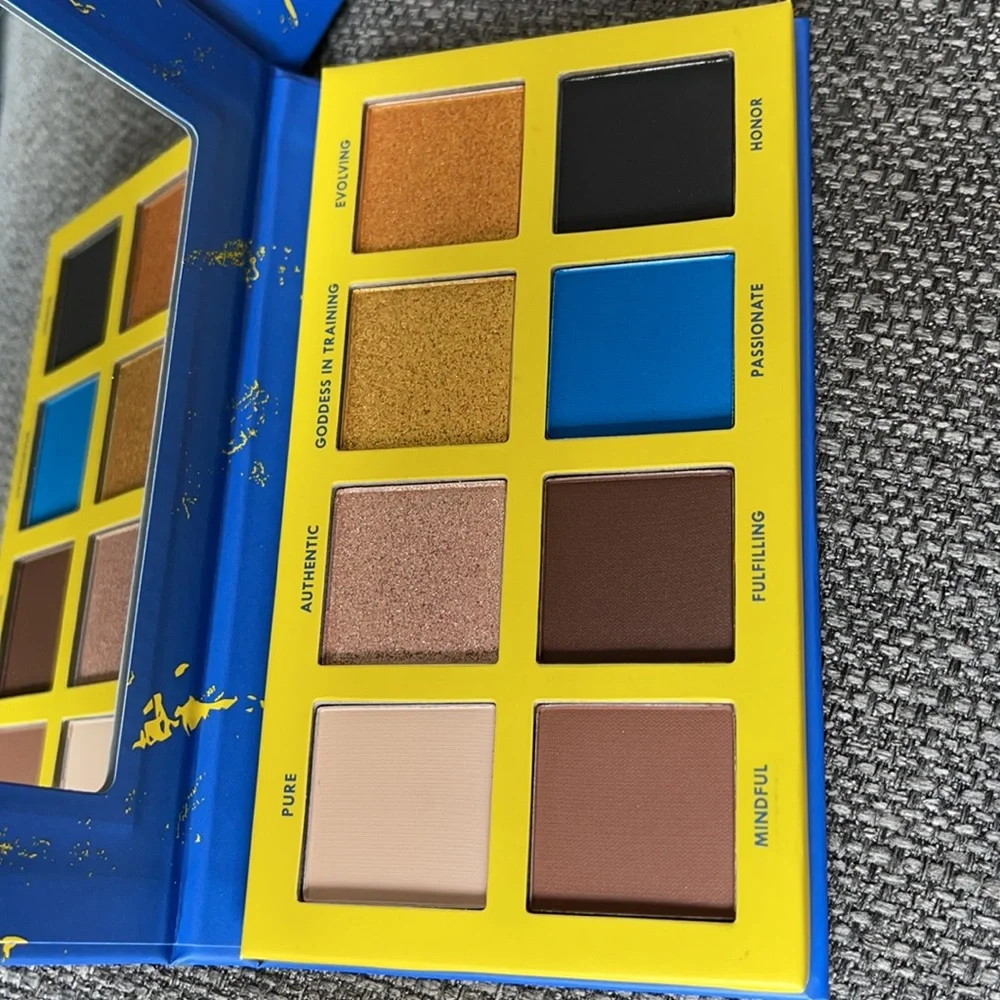 New✨ - Chella Divine Purpose Eyeshadow Palette